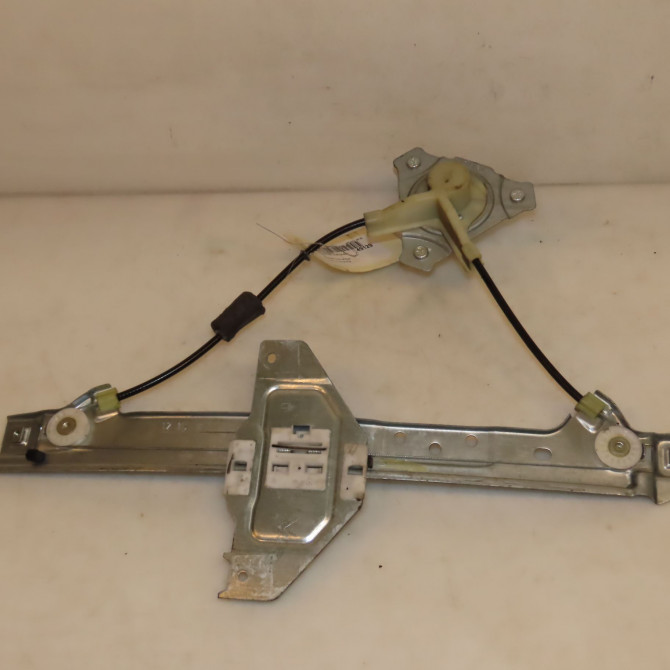 Mecanisme leve-glace arrière droit occasion CITROEN C3 II Phase 1 11-2009->02-2013 1.4i 75ch 9224G2 3