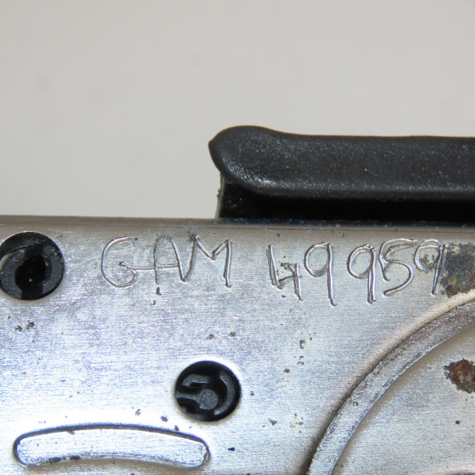 Serrure porte avg occasion B.M.W. SERIE 3 V 5TB837015E 4