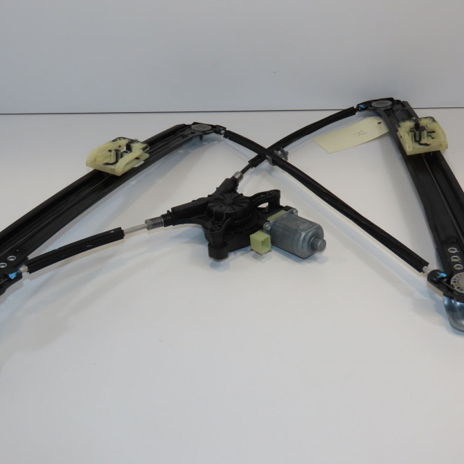 Mecanisme+moteur leve-glace avg occasion SEAT ATECA Phase 1 06-2016->... 575837461A 2