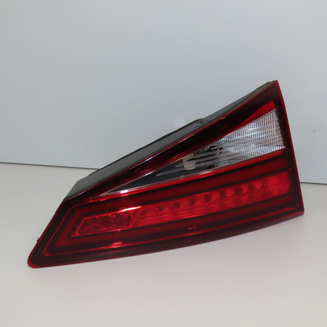 Feu arrière interieur gauche occasion SEAT ATECA Phase 1 06-2016->... 575945307D 1