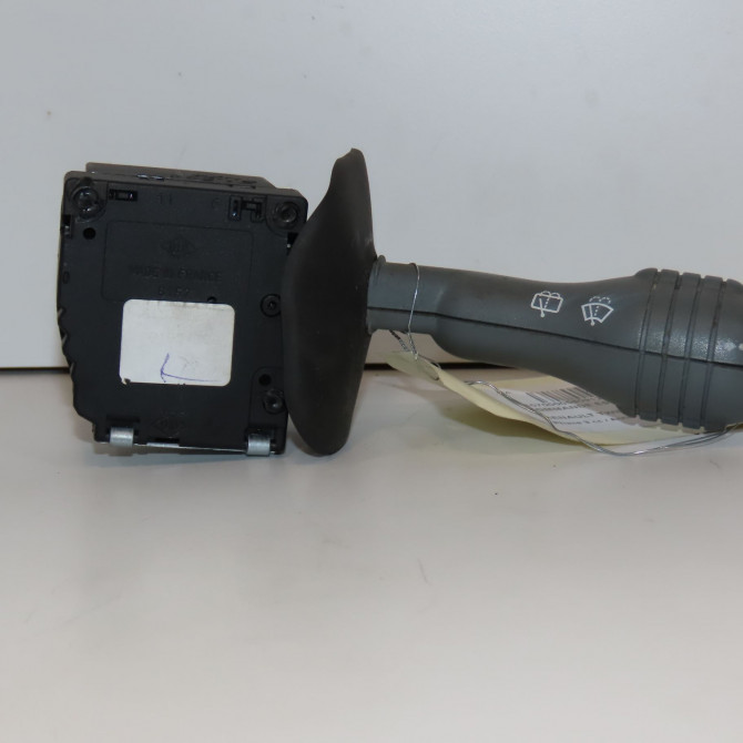Commande essuie glace occasion RENAULT TWINGO I Phase 3 08-2000->06-2007 1.2i 16v 7701054306 1