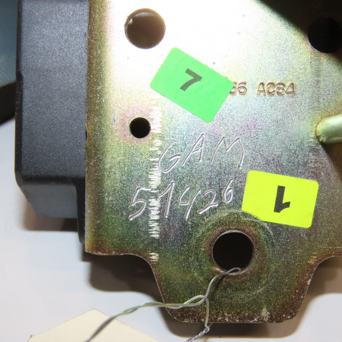 Ceinture arrière droite occasion RENAULT TWINGO I Phase 3 08-2000->06-2007 1.2i 8v 60ch 8200065319 3