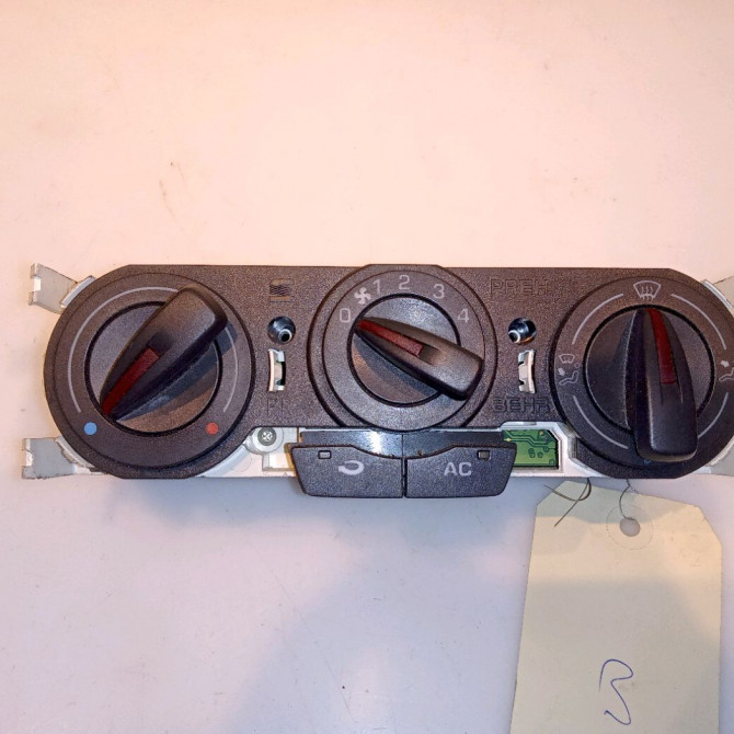 Commande de chauffage occasion SEAT IBIZA IV IBIZA IV Phase 2 2012-02-01->2016-03-31 1.6 TDI 90ch 6J0820045ANEE 1