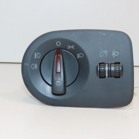 Interrupteur commande de phares occasion SEAT IBIZA IV Phase 1 05-2008->01-2012 1.4 TDI 80ch 6J1941531ALAT7
