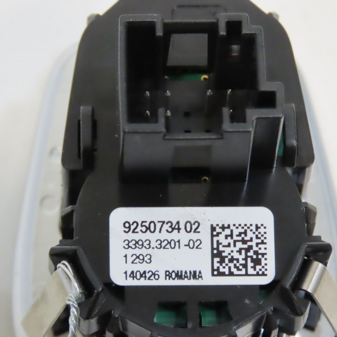 occasion B.M.W. SERIE 1 II Phase 1 08-2011->06-2015 61319250734 3