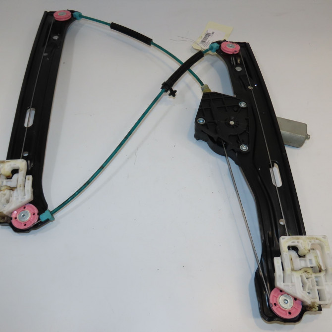 Mecanisme + moteur lève-glace avant droit occasion B.M.W. SERIE 1 II Phase 1 08-2011->06-2015 51337281882 1
