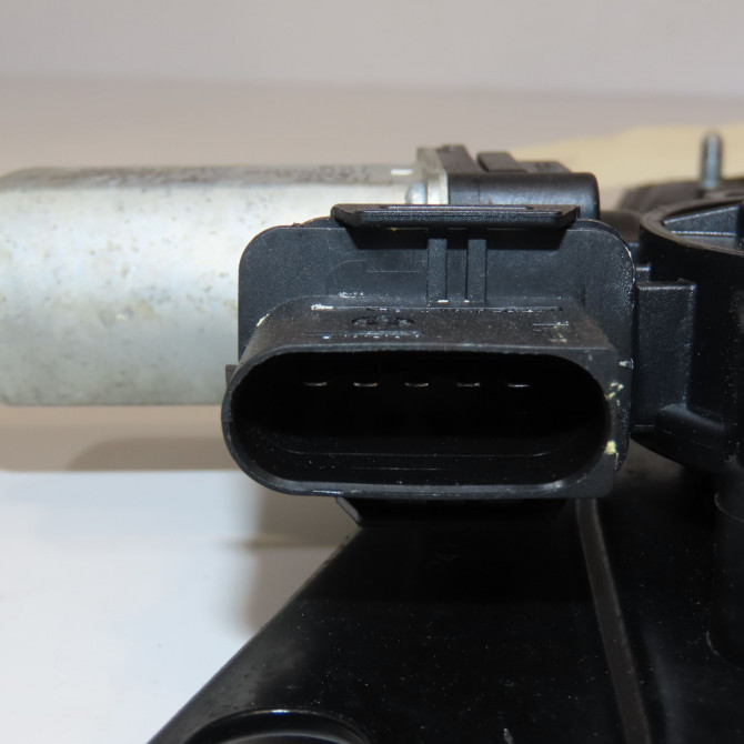 Mecanisme + moteur lève-glace avant droit occasion B.M.W. SERIE 1 II Phase 1 08-2011->06-2015 51337281882 3