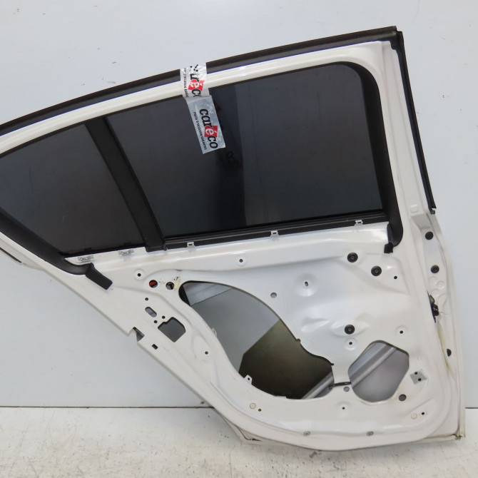 Porte arrière gauche occasion B.M.W. SERIE 1 II Phase 1 08-2011->06-2015 116D 116ch 41525A2A397 2