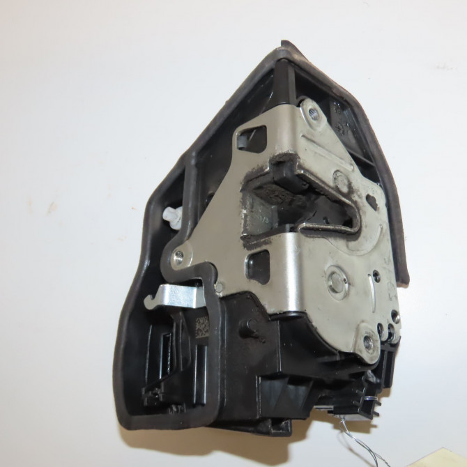 Serrure porte ard occasion B.M.W. SERIE 1 II Phase 1 08-2011->06-2015 116D 116ch 1