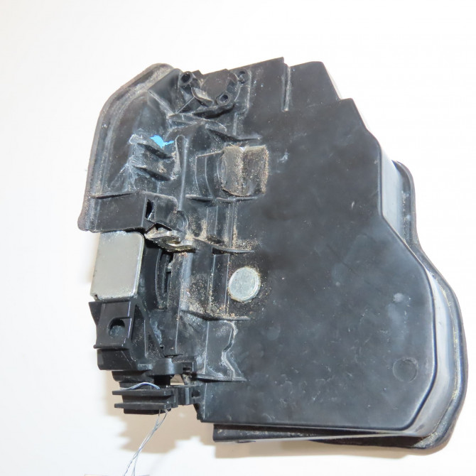 Serrure porte ard occasion B.M.W. SERIE 1 II Phase 1 08-2011->06-2015 116D 116ch 2