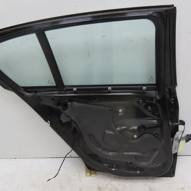 Porte arrière gauche occasion B.M.W. SERIE 1 II Phase 1 08-2011->06-2015 116D 116ch 41525A2A397 2