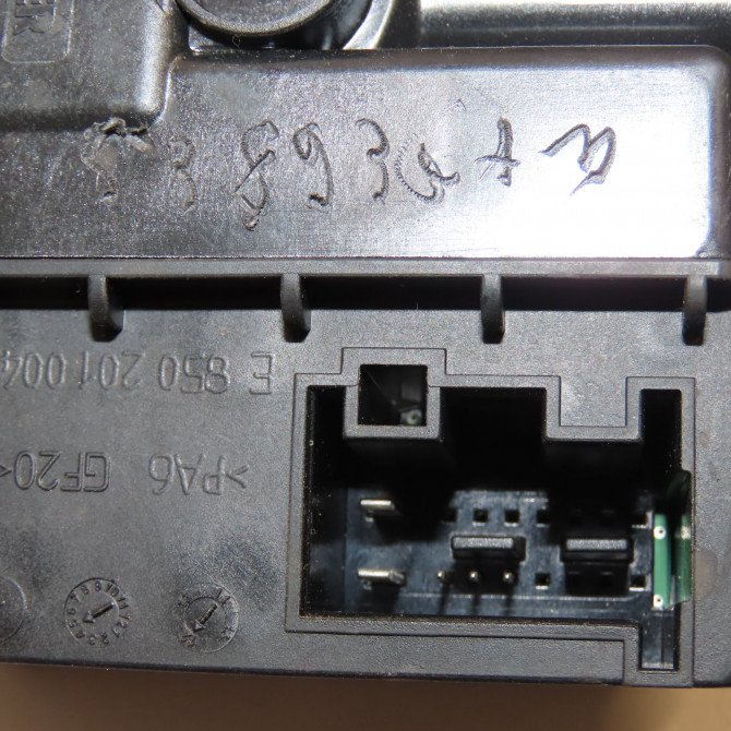 Mecanisme + moteur lève-glace avant droit occasion VOLKSWAGEN POLO V POLO V Phase 1 2009-09-01->2014-05-31 1.6 TDI 90ch 6R4837462N 5