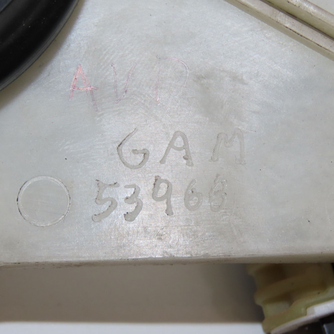 Mecanisme + moteur lève-glace avant droit occasion VOLKSWAGEN POLO V Phase 2 02-2014->... 1.2i 90ch 6R4837462N 4