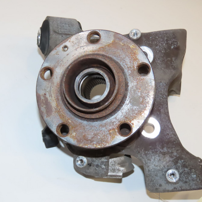 Moyeu ard occasion AUDI A6 III Phase 1 05-2004->10-2008 3.0 V6 233ch 4E0407613C 1