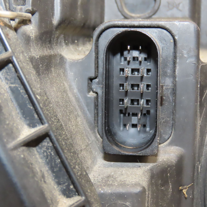 Phare gauche occasion  8T0941029AN 3