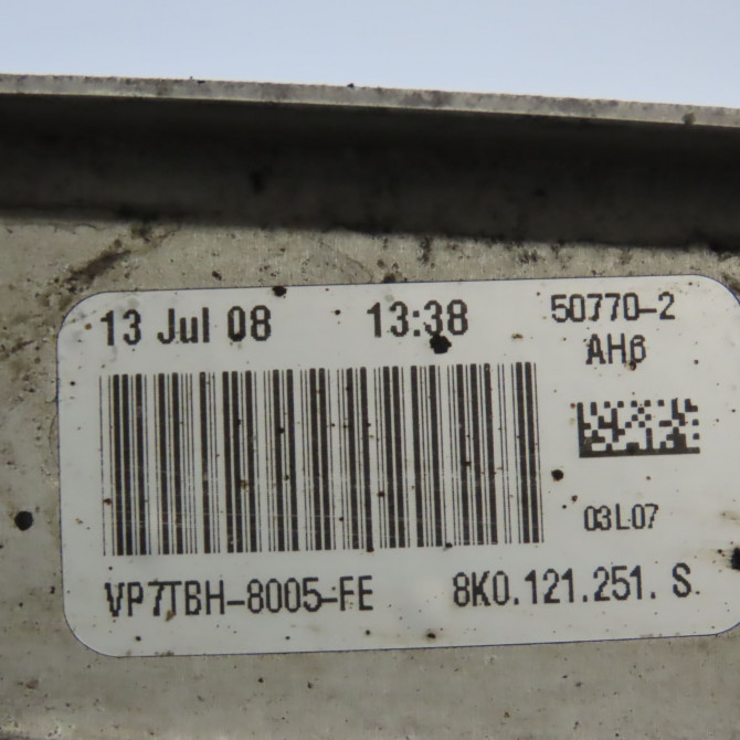 Radiateur occasion  8K0121251AM 4