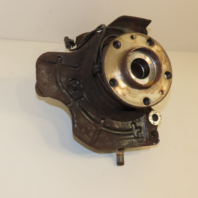 Moyeu avd occasion PEUGEOT BOXER III Phase 1 06-2006->... 2.2 HDI 100ch 3307A5 1