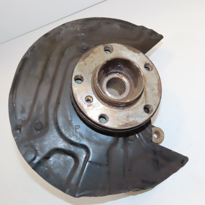 Moyeu avg occasion B.M.W. X3 I Phase 1 01-2004->08-2006 2.0d 31203413226 1