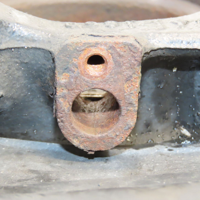 Moyeu avg occasion B.M.W. X3 I Phase 1 01-2004->08-2006 2.0d 31203413226 3