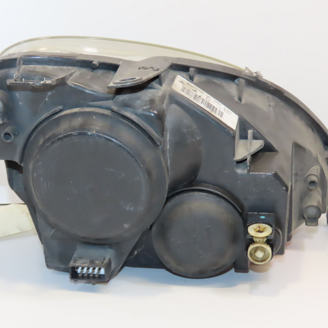 Phare gauche occasion CITROEN XSARA Phase 2 09-2000->12-2005 1.4i 6208J8 2