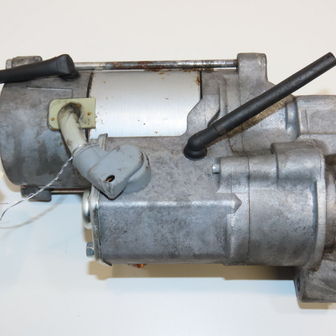 Démarreur occasion  LR014060 2