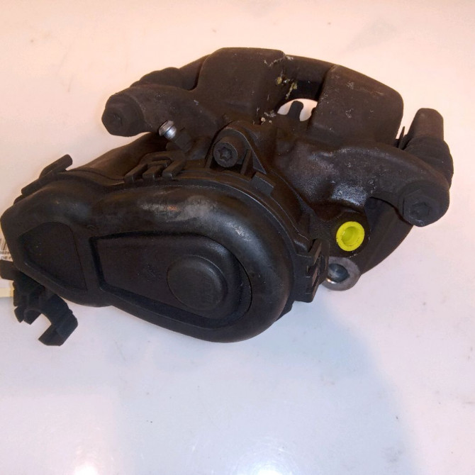 Etrier de frein arrière droit occasion MERCEDES CLASSE B II Phase 1 04-1995->04-1999 1.8 CDI 136ch 4232481 2