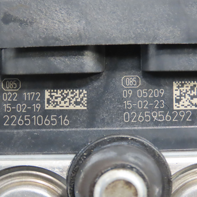 Unité hydraulique ABS occasion  95522565 4