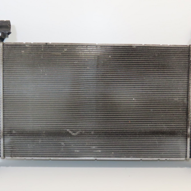 Radiateur occasion  13486481 1