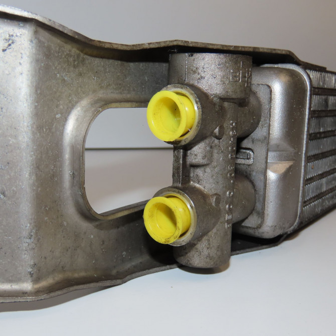 Radiateur huile occasion MERCEDES CLASSE ML II phase 1 03-2005->09-2008 3