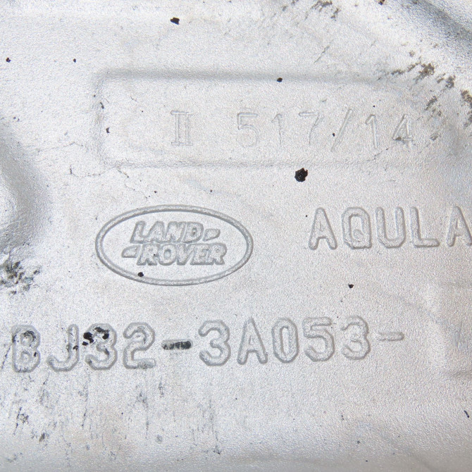 Triangle inf avg occasion  LR078657 3