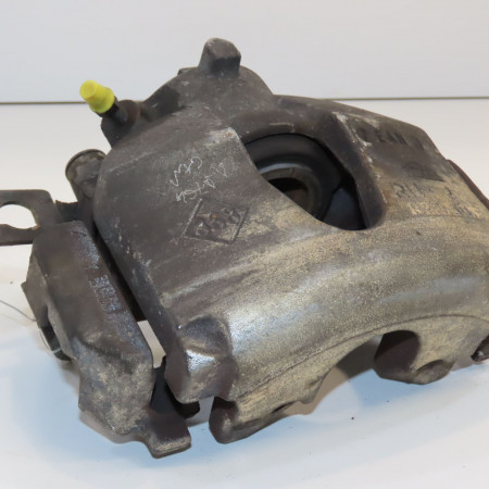 <span class="tt">Etrier de frein avant gauche occasion  </span><span class="designation"> </span>