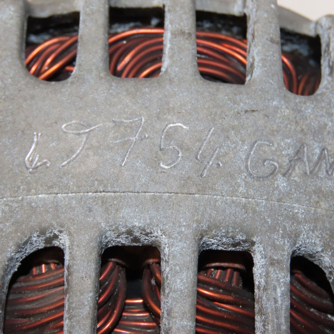 Alternateur occasion  8200690194 8