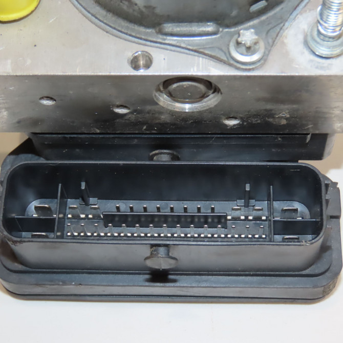 Unité hydraulique ABS occasion PEUGEOT 308 II 308 II Phase 1 2013-06-01->2017-08-31 1.2 130ch 1613126280 3