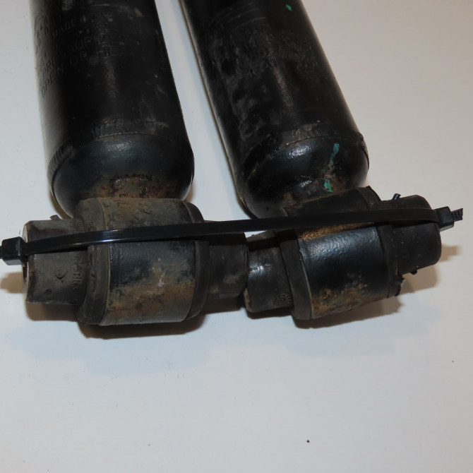 Amortisseur arrière droit occasion PEUGEOT 308 II 308 II Phase 1 2013-06-01->2017-08-31 1.2 130ch 9806084880 3