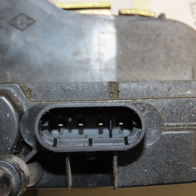 Serrure porte avd occasion PEUGEOT 307 CC Phase 2 06-2005->06-2008 2.0HDI 136ch 9136Q2 4