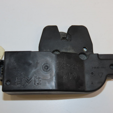 Serrure coffre arrière occasion PEUGEOT 307 CC Phase 2 06-2005->06-2008 2.0HDI 136ch 8726R2