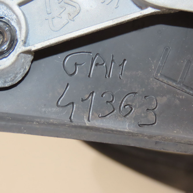 Retroviseur exterieur gauche occasion RENAULT CLIO II Phase 1 03-1998->06-2001 1.9 D 65ch 4