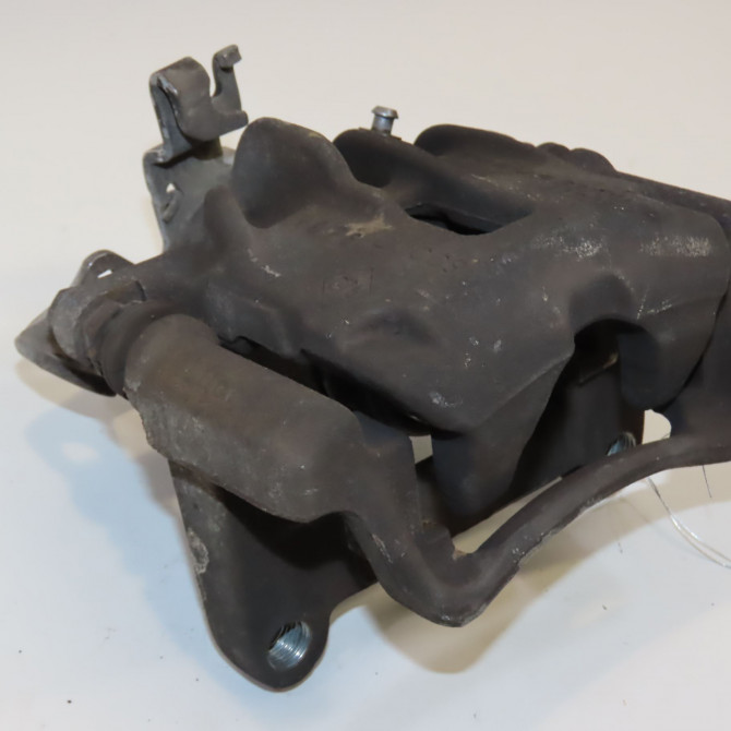 Etrier de frein arrière droit occasion RENAULT TRAFIC III Phase 1 06-2014->... 1.6 DCI 120ch 7701056165 1