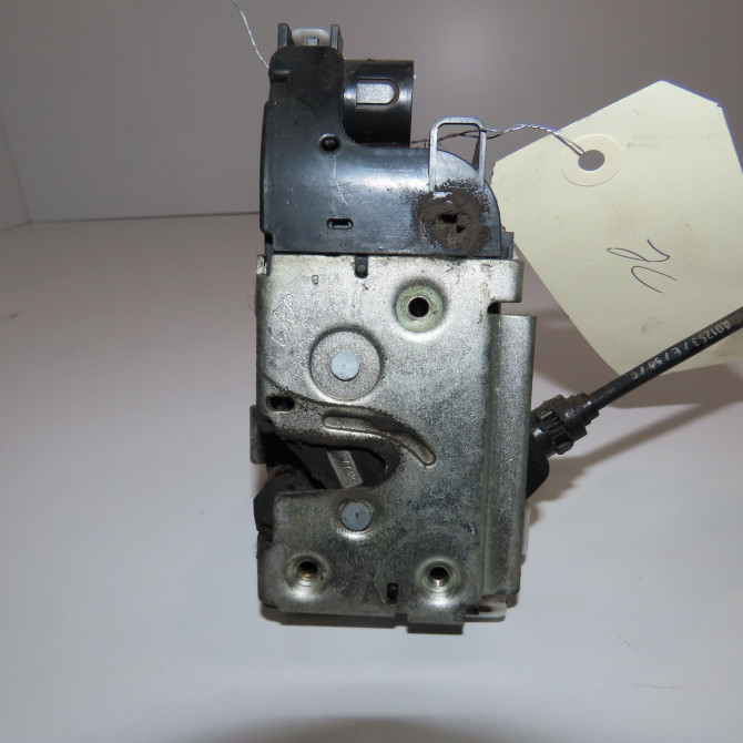 Serrure porte avd occasion RENAULT TWINGO II Phase 1 06-2007->11-2011 1.5 DCI 65ch 8200767632 2