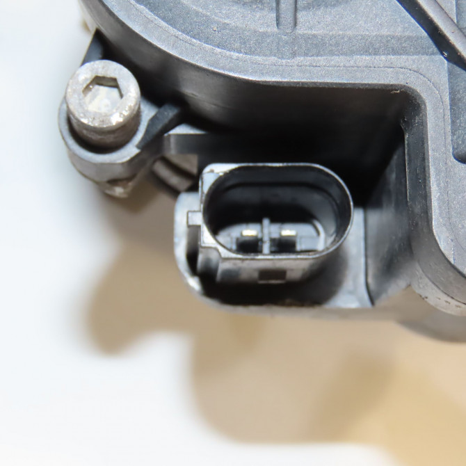 Etrier de frein arrière droit occasion  8V0615424D 5