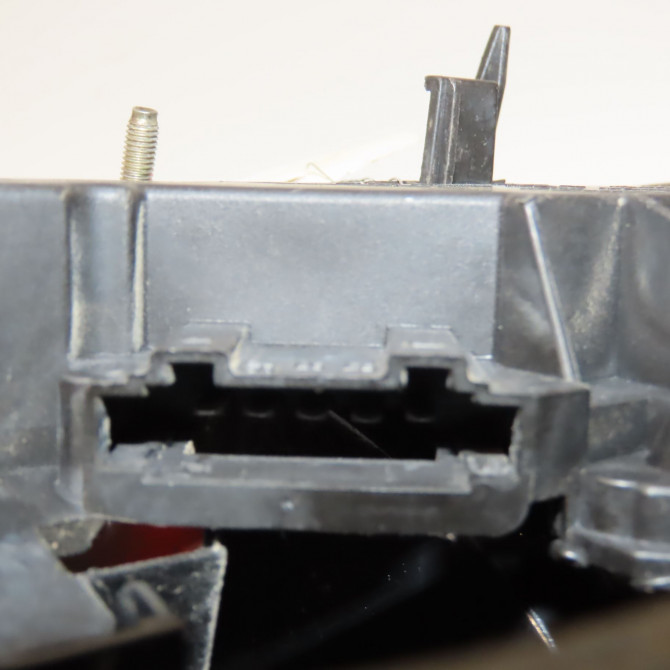 Feu arrière gauche occasion VOLKSWAGEN POLO III Phase 1 10-1994->11-1999 1.4 6N0945095B 5