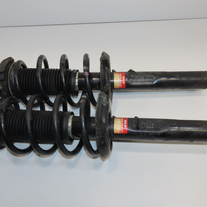 Amortisseur avant droit occasion VOLKSWAGEN GOLF V Phase 1 11-2003->10-2008 1.9 TDI 105ch 1K0413031BJ 1