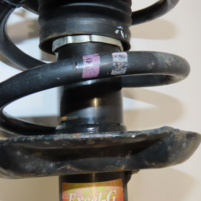 Amortisseur avant droit occasion VOLKSWAGEN GOLF V Phase 1 11-2003->10-2008 1.9 TDI 105ch 1K0413031BJ 3