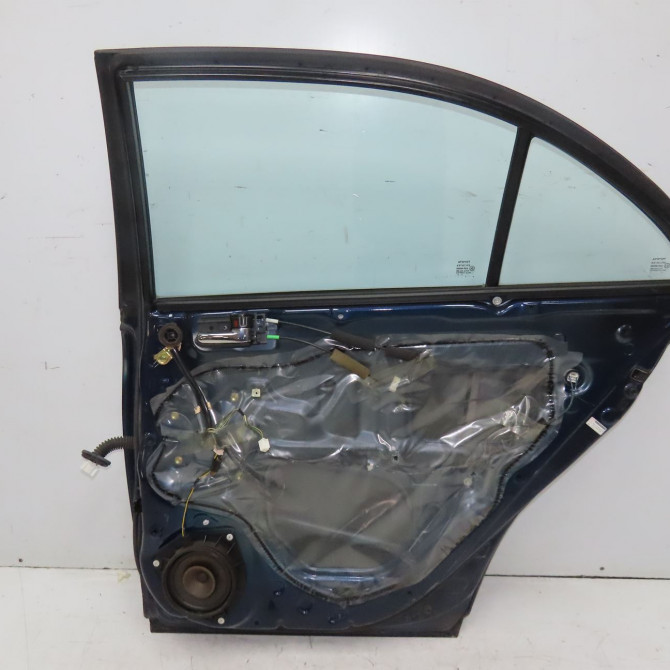 Porte arrière droite occasion TOYOTA AVENSIS I Phase 2 09-2000->05-2003 6700305110 2