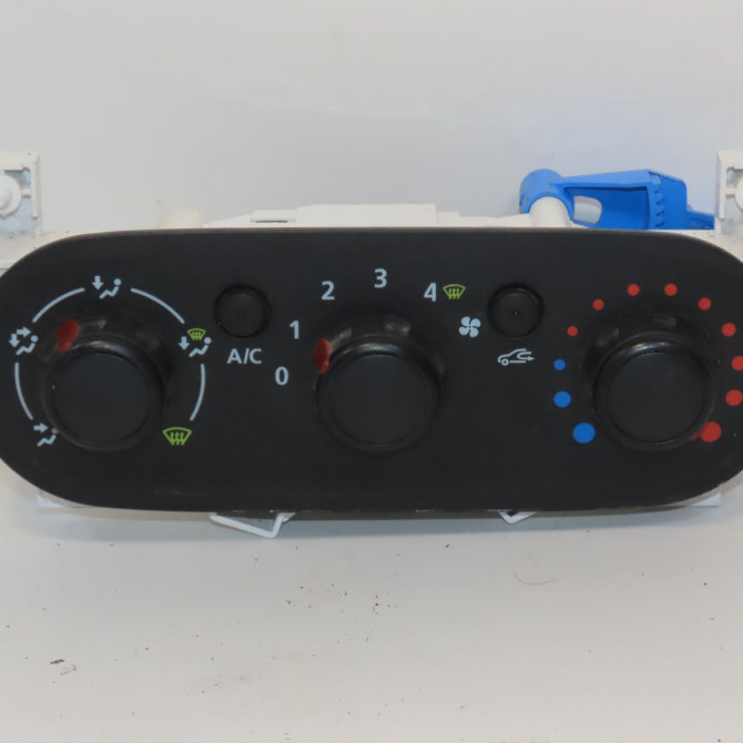 Commande de chauffage occasion  275102706R 1