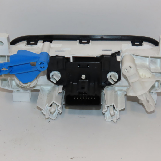 Commande de chauffage occasion  275102706R 2