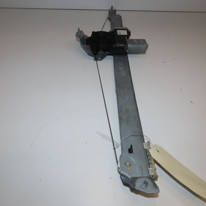 Mecanisme+moteur leve-glace avg occasion  807216280R 1