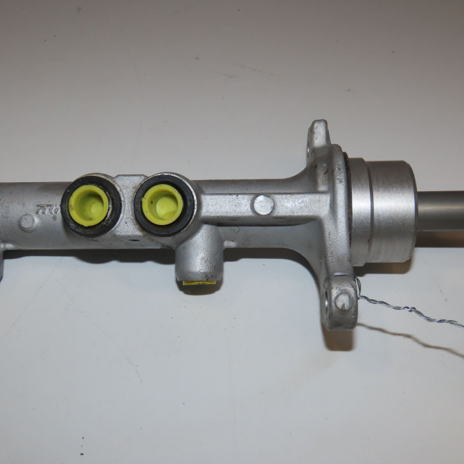 Maitre cylindre occasion  460112992R 1