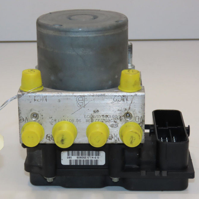 Unité hydraulique ABS occasion PEUGEOT PARTNER II Phase 1 05-2008->03-2012 1.6 HDI 90ch 1607956180 2