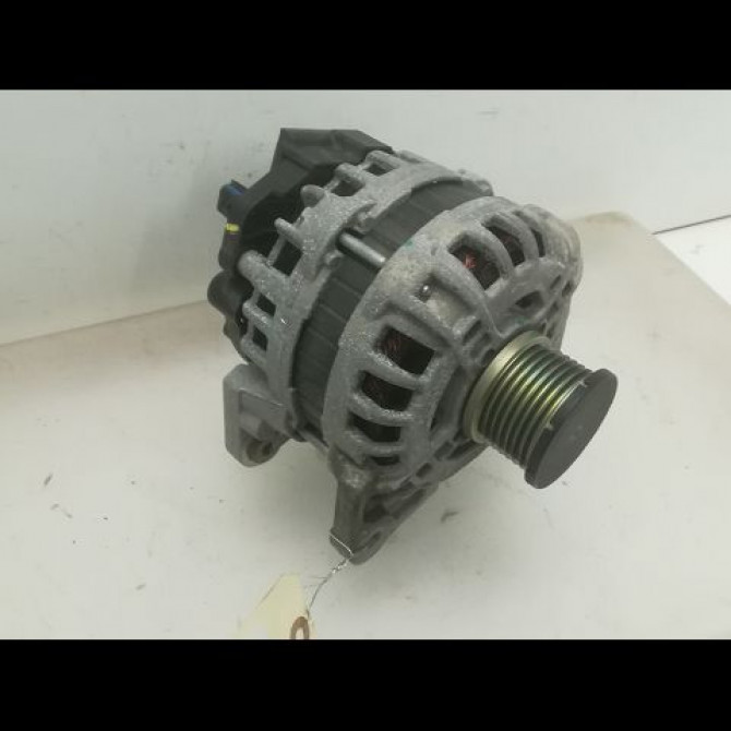 Alternateur occasion RENAULT CAPTUR Phase 1 02-2013->... 0.9 90 ch 231002854R 1